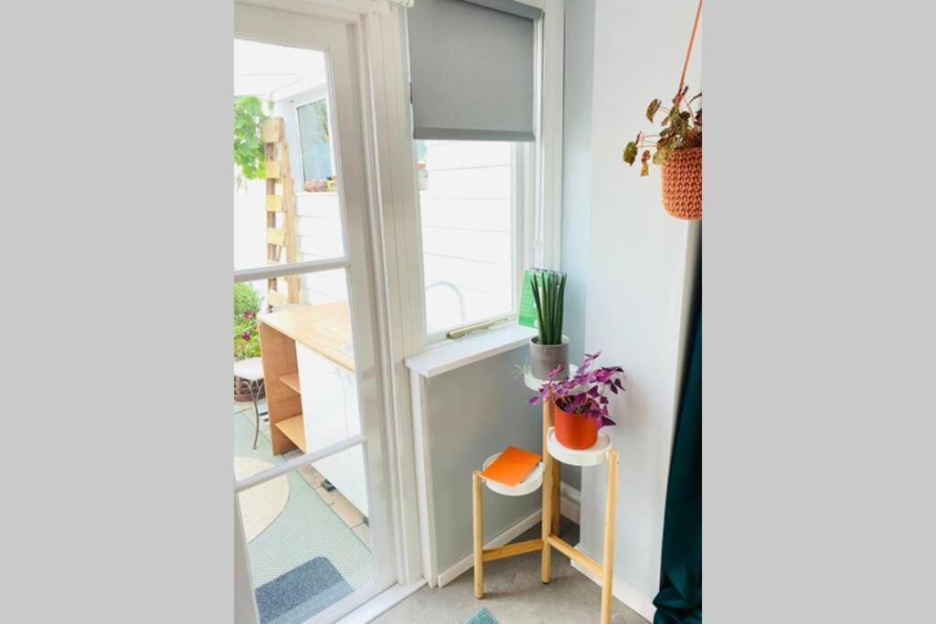 The Yellow Door Whitstable - Peaceful Retreat Close To Beach Eksteriør bilde