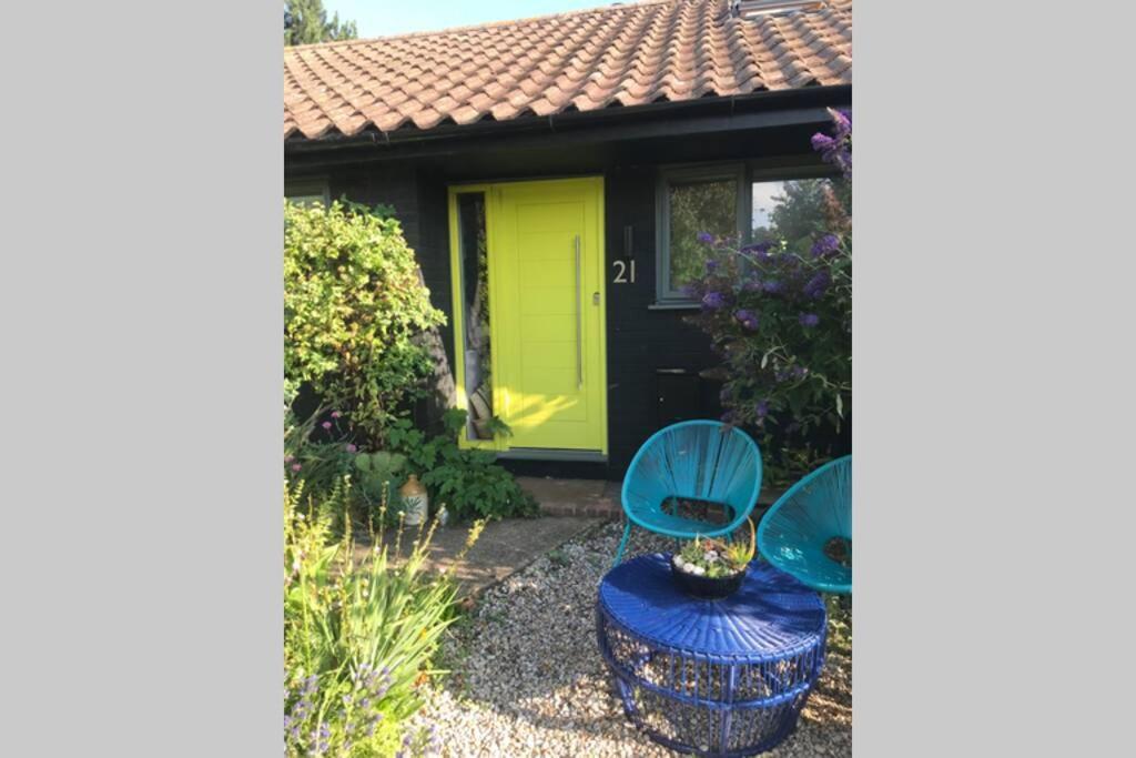 The Yellow Door Whitstable - Peaceful Retreat Close To Beach Eksteriør bilde